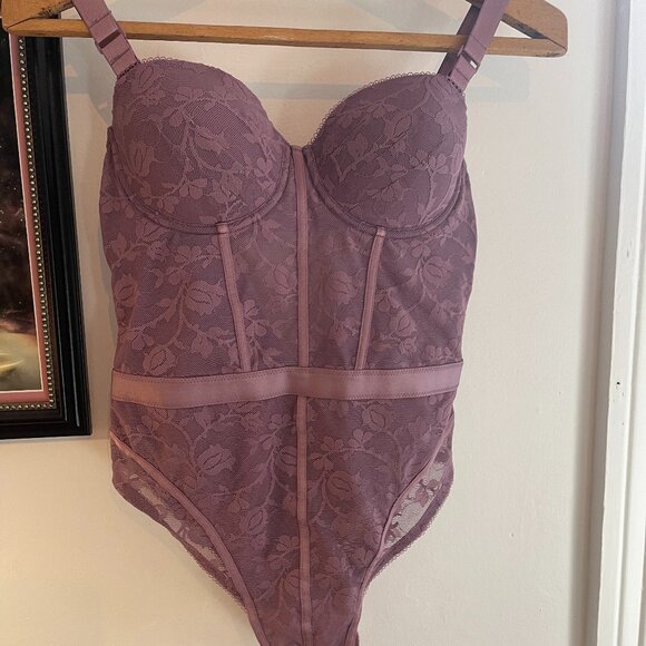 Purple Lace Bodysuit – Size S - Picture 1 of 2